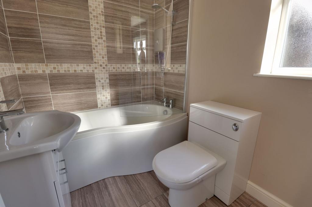 Ensuite Bathroom