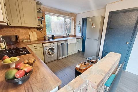 85 Abney Road, Sheffield, S14 1PD
