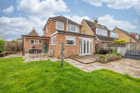 3 bedroom detached house for sale, Weavers Way, Ashford, TN23