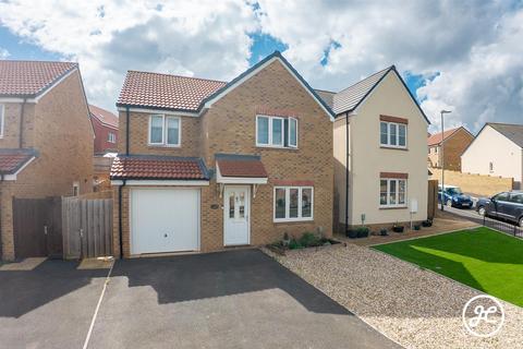 4 bedroom detached house for sale, Wigeon Road, Bridgwater