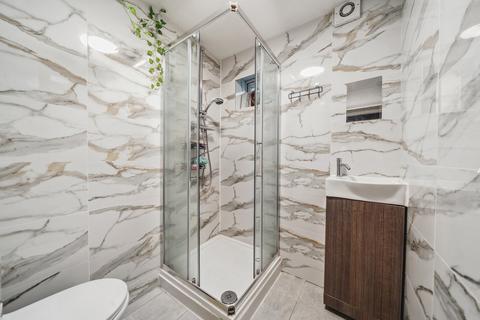 undefined, Cambridge Road North, London W4