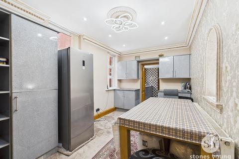 4 bedroom terraced house for sale, Coniston Road, Blackburn, BB1