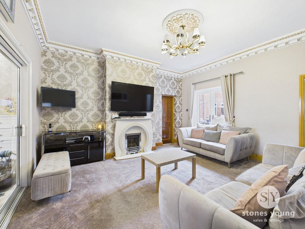 Lounge 2