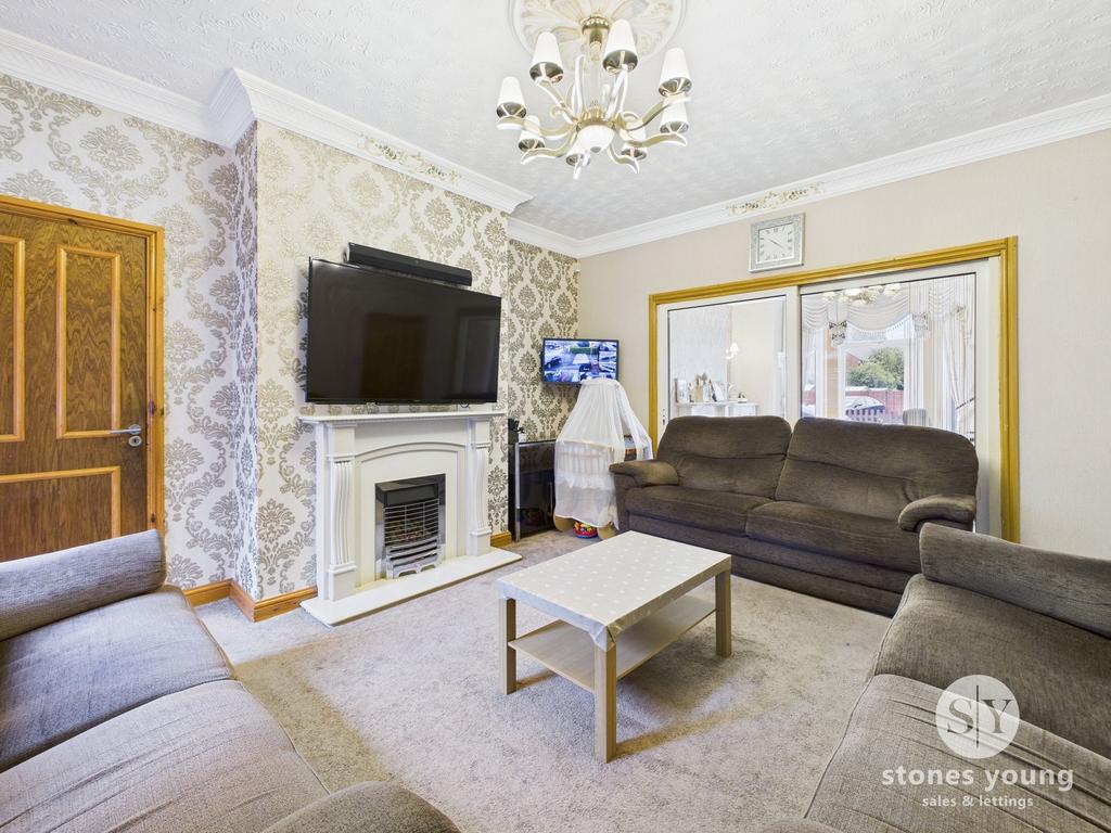 Lounge 3