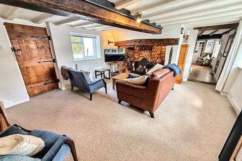 Batten Cottage Breamore Road, Downton, Salisbury, SP5 3HW