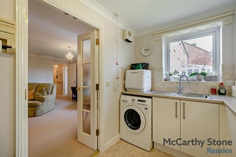 1 bedroom apartment for sale, Portman Court,, Grange Road, Uckfield