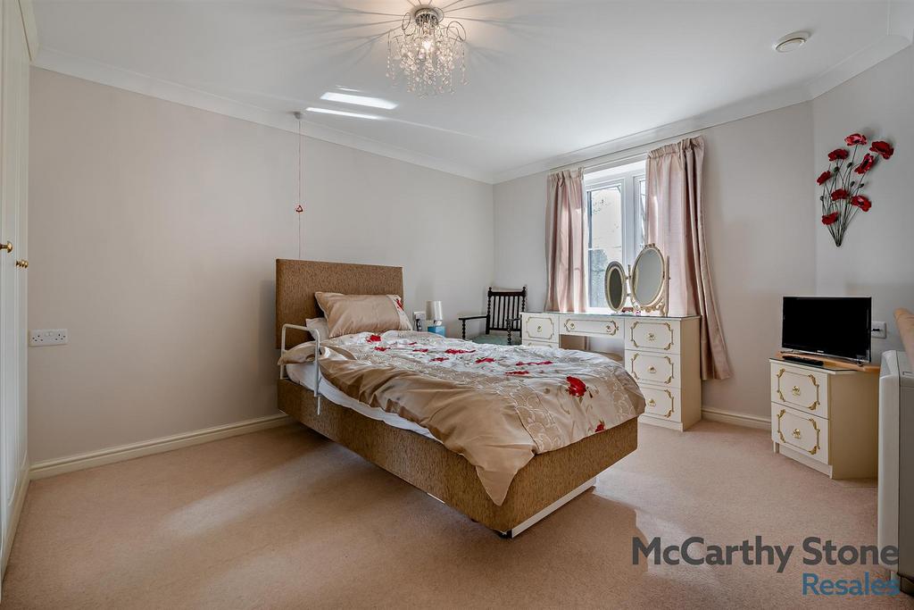 8642684-interior02-800.jpg