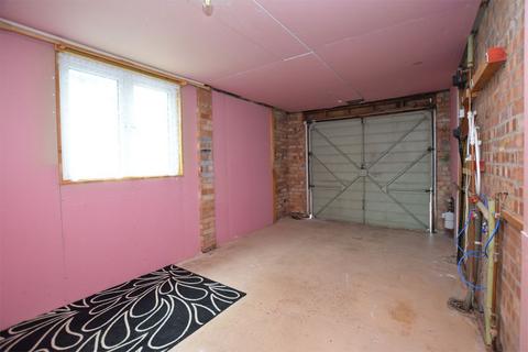 14 Beech Crescent, West Winch, King's Lynn, PE33 0PZ
