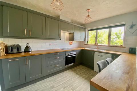 21 Brodsworth Road, Stanground, Peterborough, PE2 8XF