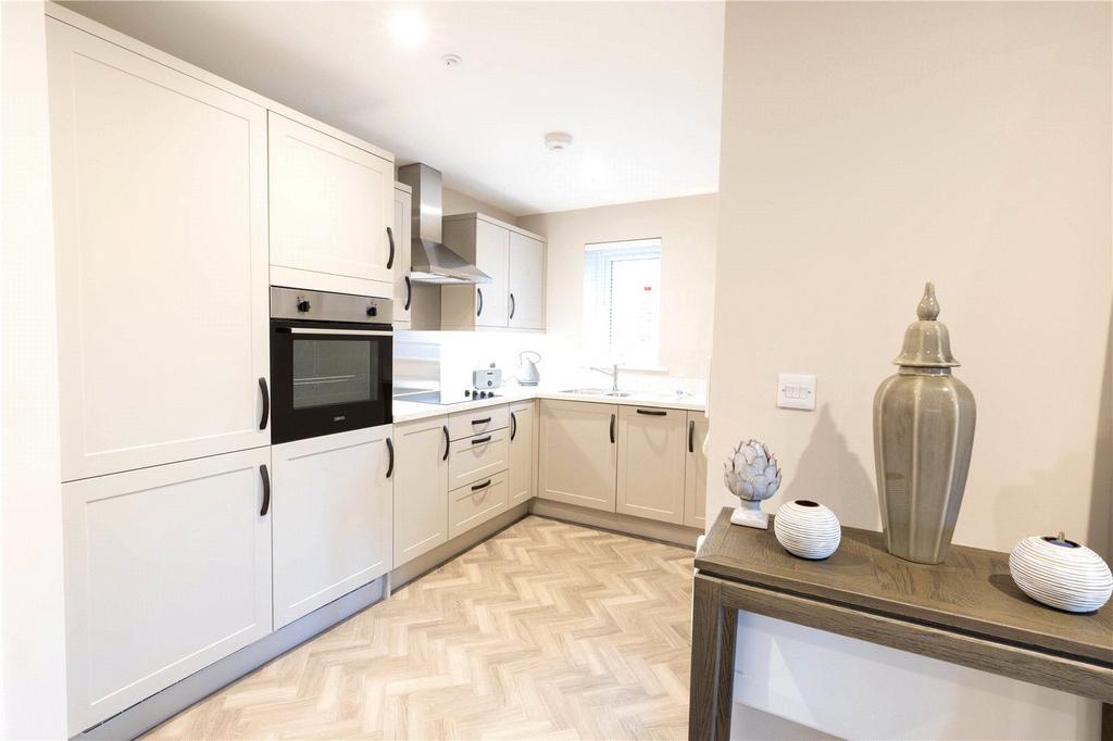 Show Apartment