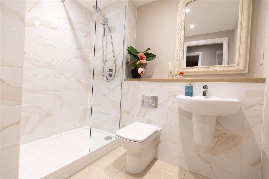 Show Apartment