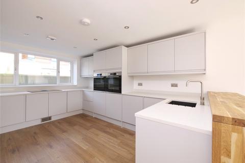 undefined, £575,000-£550,000 Elegant four bedroom detatched townhouse in Chew Stoke