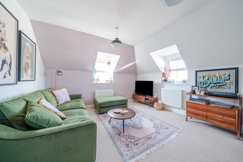 2 bedroom flat for sale, Infinity Close, Portslade, Brighton, BN41