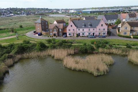 27 Battle Rise, Heybridge, Maldon, CM9 4PF
