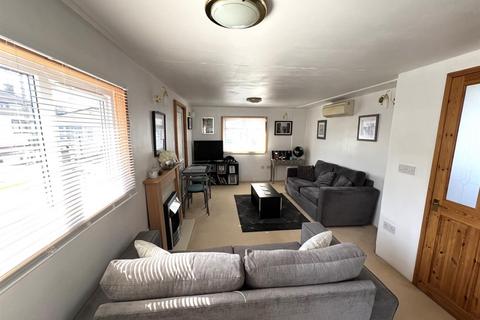 2 bedroom park home for sale, Beverly Court, Gorleston