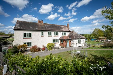 5 bedroom detached house for sale, Mucking