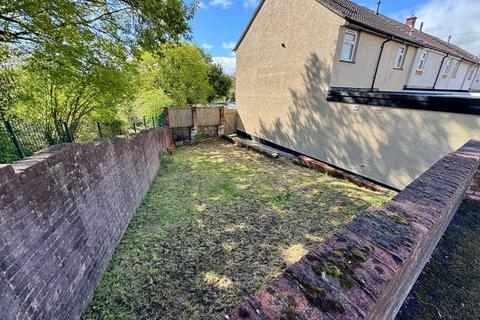 38 Maple Court, Tonyrefail, Porth, CF39 8NH
