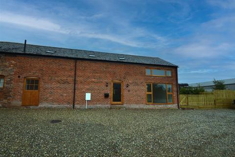 4 bedroom barn conversion to rent, The Courtyard, Lower Bayston, SY3 0AR