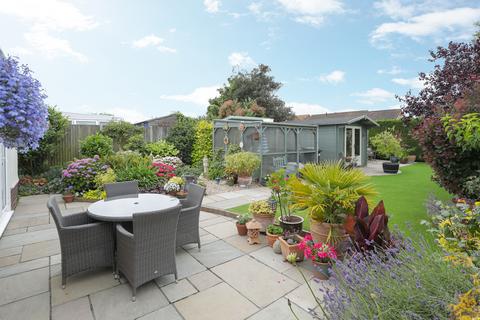 71 Botany Road, Kingsgate, Broadstairs, CT10 3SA