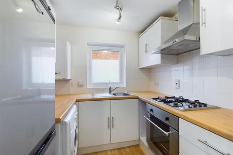 2 bedroom flat to rent, Stanmer Villas, Brighton