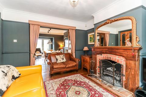 34 Highbarns, Hemel Hempstead, HP3 8AF