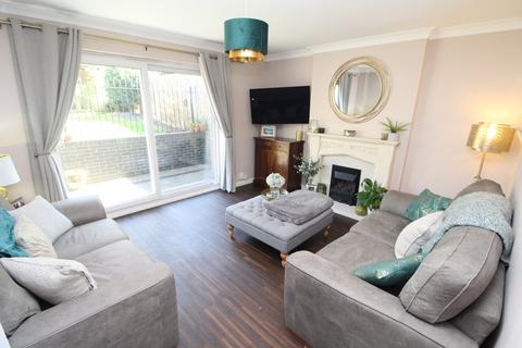 4 bedroom detached house for sale, Bridgemere Close, Leicester LE2