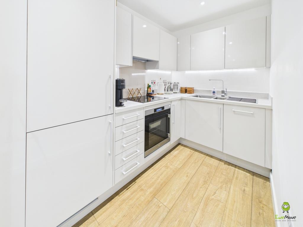 For Sale With Clinton Crawford - Ewemove Bexleyhea