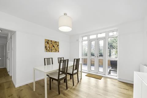 2 bedroom flat for sale, The Village, Charlton, London, SE7
