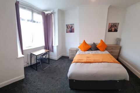 1 bedroom house to rent, Wells Road, Bristol BS14