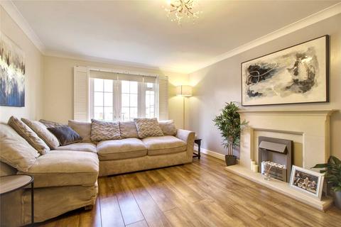 4 bedroom detached house for sale, Rebekah Gardens, Worcestershire WR9