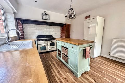 3 bedroom detached bungalow for sale, West Parley