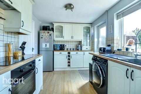 192 Sheldrake Drive, Ipswich, IP2 9NF