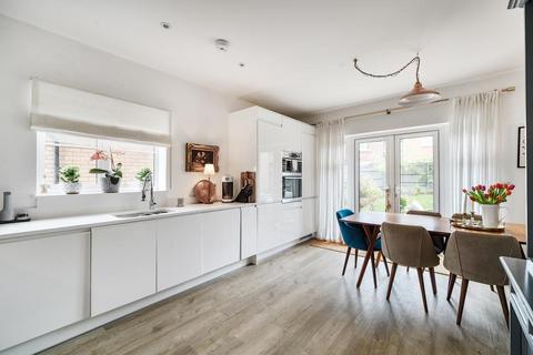 48 Evans Way, Chipping Norton, OX7 5RZ