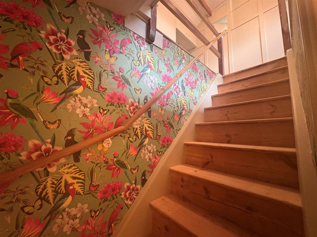 Stairs to attic.jpg