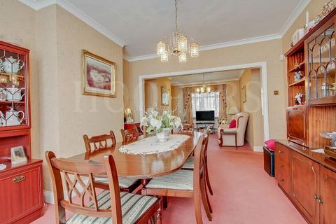 3 bedroom end of terrace house for sale, Ashcombe Park, London, NW2