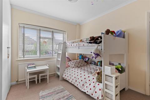 45 Hambrook Road, London, SE25 4HL