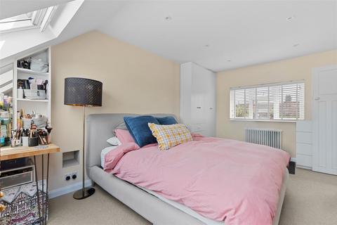 45 Hambrook Road, London, SE25 4HL