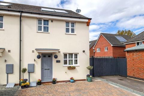 Oakworth Close, Hadley, Telford, Shropshire, TF1