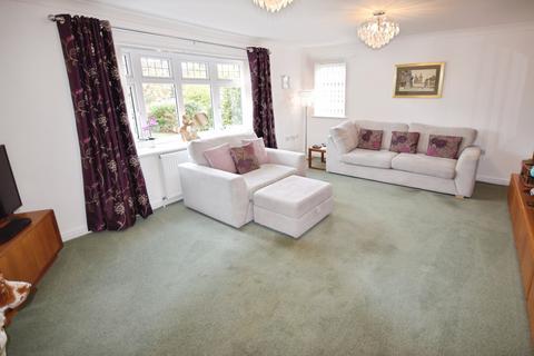 3 bedroom detached bungalow for sale, The Paddocks, Burgh Le Marsh PE24