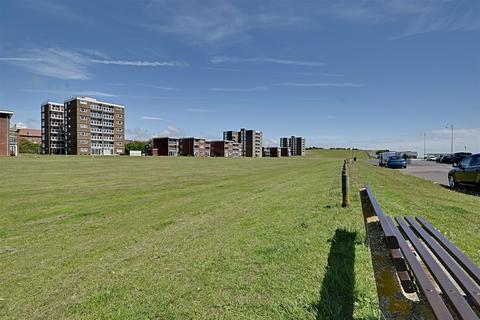 2 bedroom flat for sale, Sutton Place, Bexhill-On-Sea