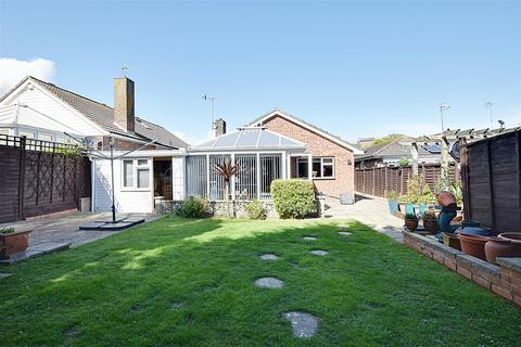 2 bedroom detached bungalow for sale, Penhurst Drive, Bexhill-On-Sea
