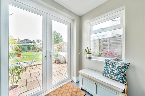 48 Worthington Road, Surbiton, KT6 7RX