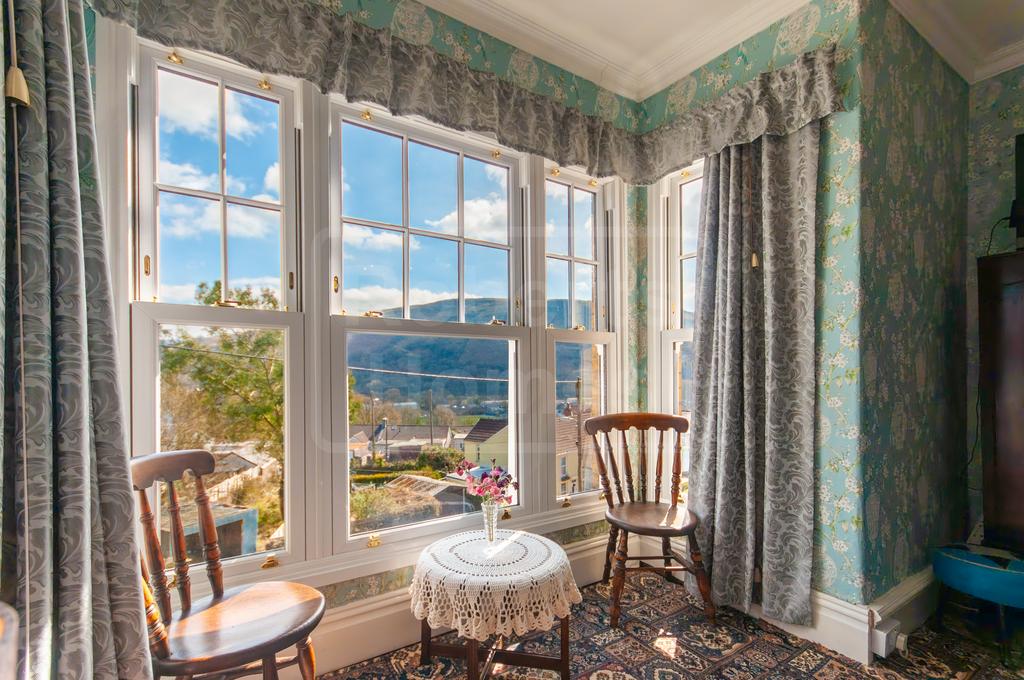 Bedroom Bay