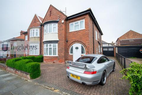 2 The Chine, Saltburn-by-the-sea, TS12 1QL