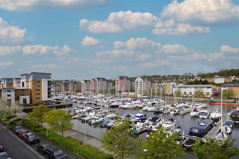 204 Newfoundland Way, Portishead, Bristol, BS20 7PT