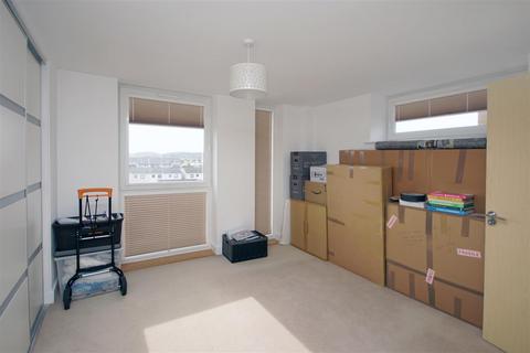 204 Newfoundland Way, Portishead, Bristol, BS20 7PT