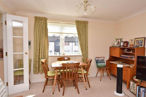 1 bedroom retirement property for sale, Tylers Ride, South Woodham Ferrers