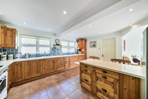 60 Roffes Lane, Chaldon, Caterham, CR3 5PT