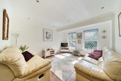 60 Roffes Lane, Chaldon, Caterham, CR3 5PT