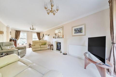 60 Roffes Lane, Chaldon, Caterham, CR3 5PT